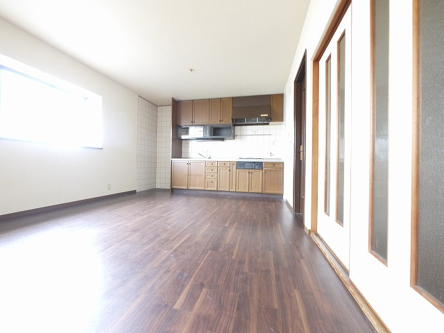 小阪戸建の居間・リビング