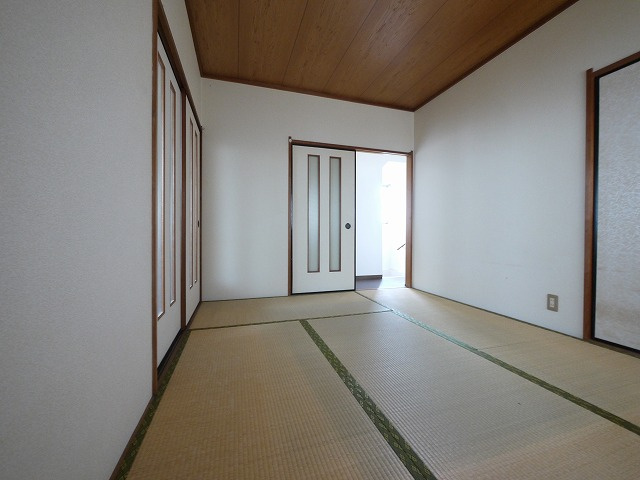 小阪戸建の居間・リビング