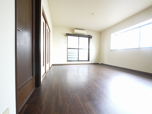 小阪戸建の寝室
