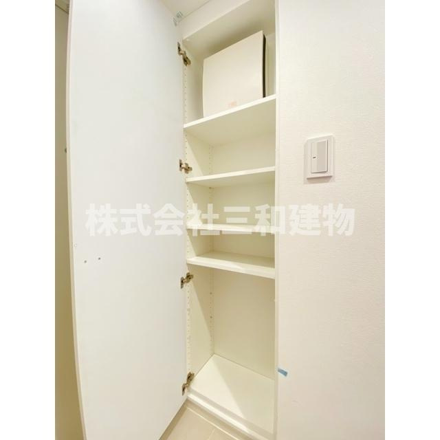 Ｂｅｖｅｒｌｙ　Ｈｏｍｅｓ　赤塚公園Ⅱの玄関