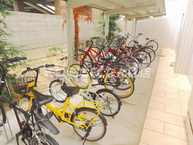 コスモリード谷町六丁目　リノベ　フリーレント