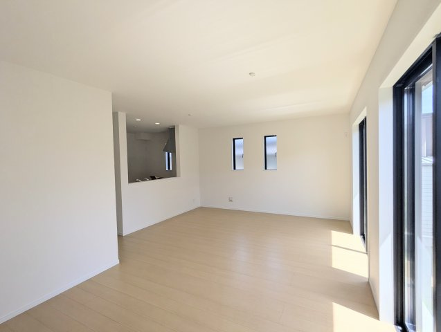 ハートフルタウン　春日井市高森台七丁目1番　全2棟の居間・リビング