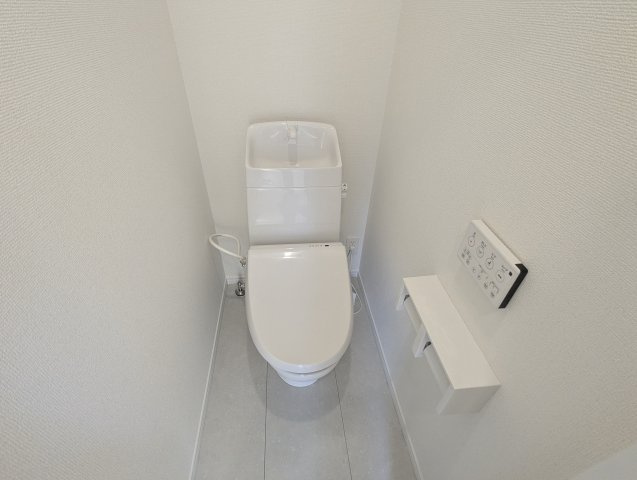 ハートフルタウン　春日井市高森台七丁目1番　全2棟のトイレ