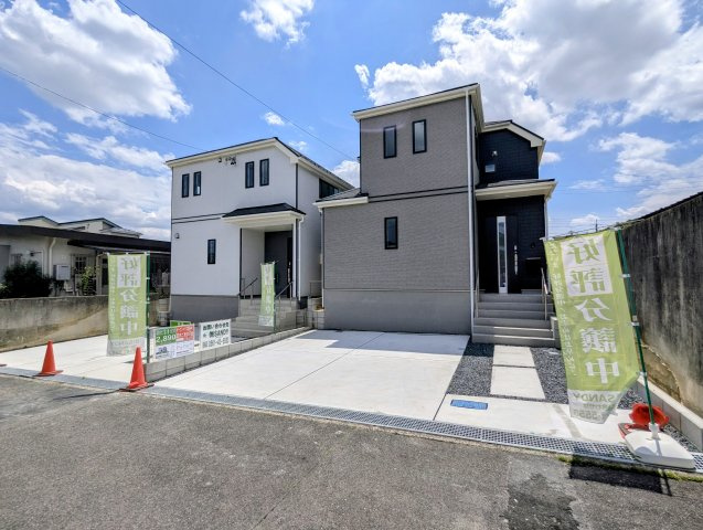 ハートフルタウン　春日井市高森台七丁目1番　全2棟の外観
