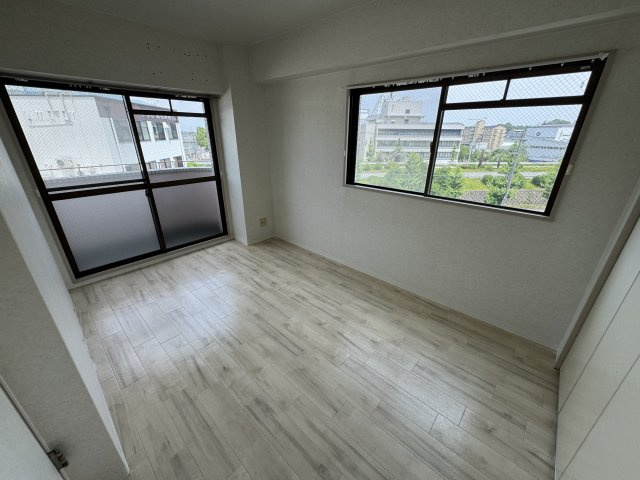 新千里ハイツこうじの寝室