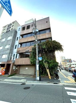 あおぞらビルの外観
