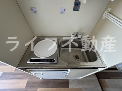 サニーマンションのキッチン|使いやすいキッチンです