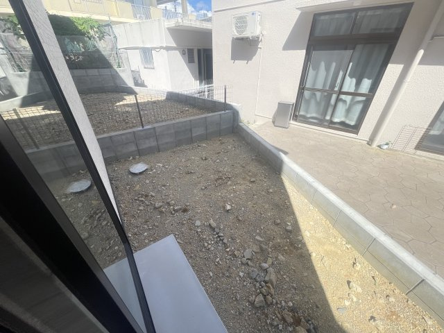 読谷村大木（全3棟）の独立洗面台|※同仕様写真です