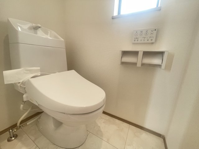 読谷村大木（全3棟）のトイレ|※同仕様写真です