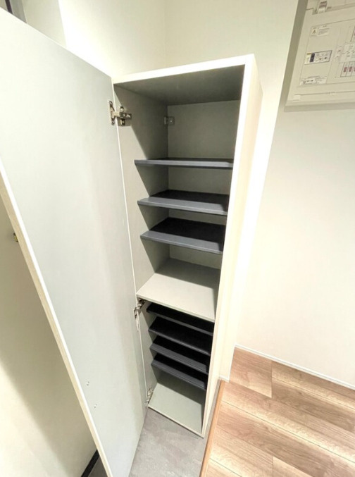 CRASTINE東味鋺3丁目の収納