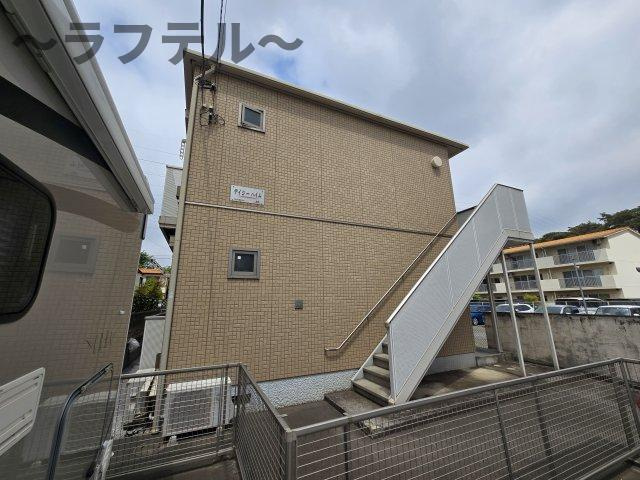 所沢市緑町４丁目のアパート