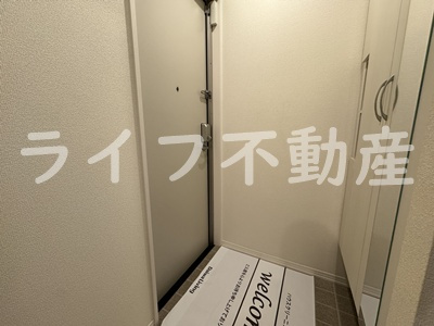 アークグレイス源氏ケ丘の玄関|玄関です