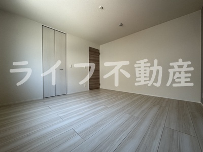 アークグレイス源氏ケ丘の洋室|広々とした洋室です