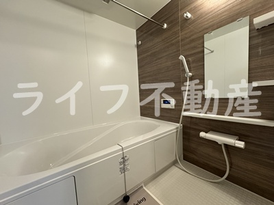 アークグレイス源氏ケ丘の浴室|日々の疲れを癒すお風呂付です