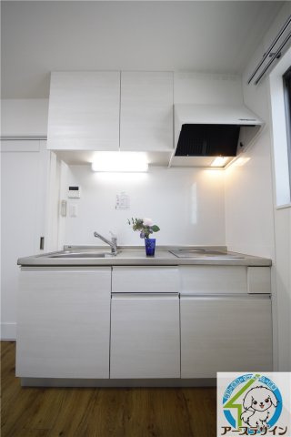 ノイシュヴァン朝霧山手のキッチン|※類似部屋