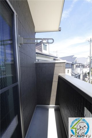 ノイシュヴァン朝霧山手のバルコニー|※類似部屋