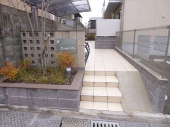 【エントランス】 | エントランス