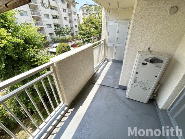 新檜尾台第4次住宅のバルコニー