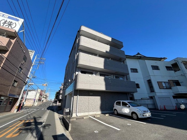 ピアチェーレＴⅡ左京山の駐車場