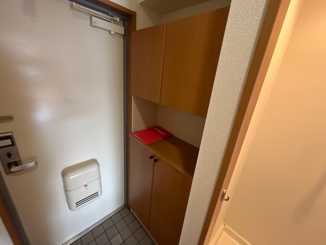 ピアチェーレＴⅡ左京山の玄関