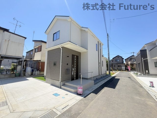 三郷市戸ケ崎5丁目　新築戸建　全10棟　I号棟の前面道路含む現地写真|前面道路含む現地写真です。