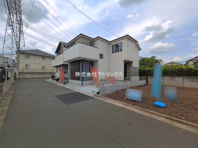 練馬区南大泉4丁目　ZEH水準ハイグレード住宅　限定1棟の前面道路含む現地写真
