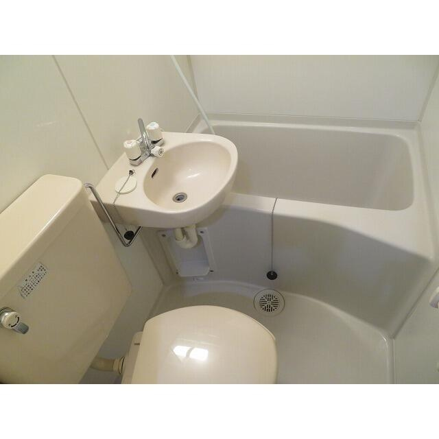 シャンテ　エスポワールの浴室