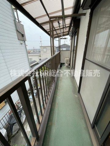 喜里川町中古戸建のバルコニー|陽当たり良好で洗濯物が乾きやすいです♪