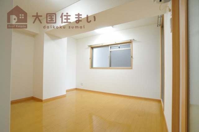【洋室】 | エクセレント大国町