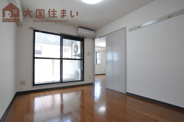 【寝室】 | ヴァンシス難波南