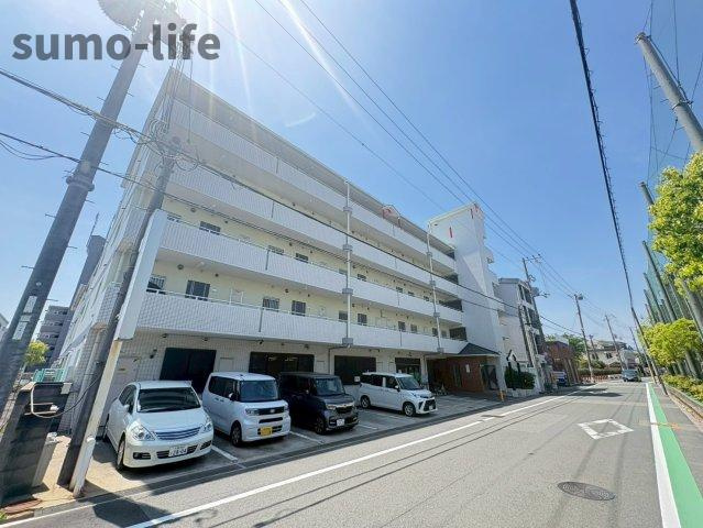 クレール西町北館の外観