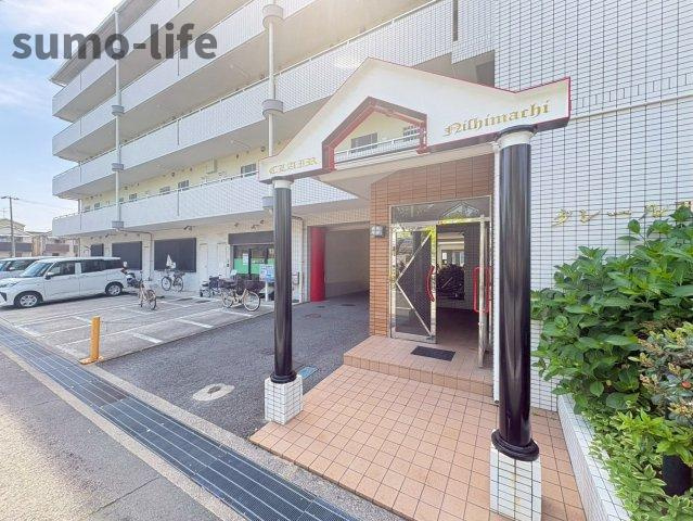 クレール西町北館の外観