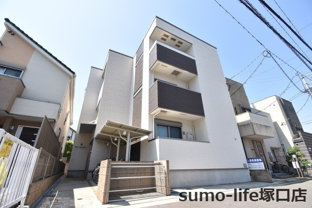 フジパレス西立花Ⅲ番館の外観