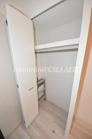 セレニテ難波プリエの収納