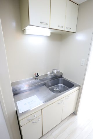 大阪市都島区片町１丁目の賃貸マンションのキッチン