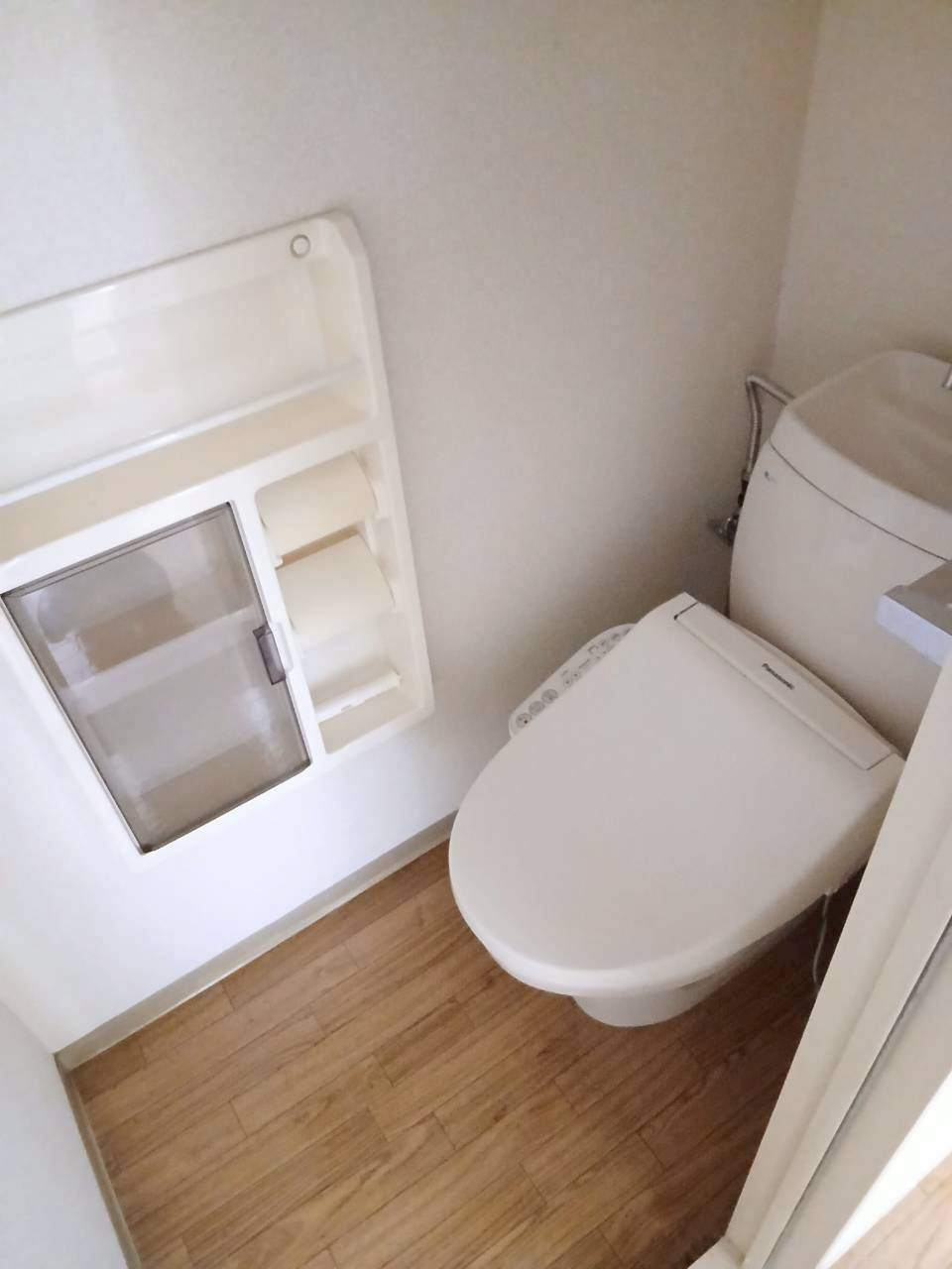 フラットAⅡのトイレ|清潔感のあるトイレです