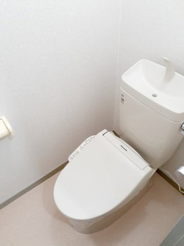 メゾンアサバのトイレ|コンパクトで使いやすいトイレです