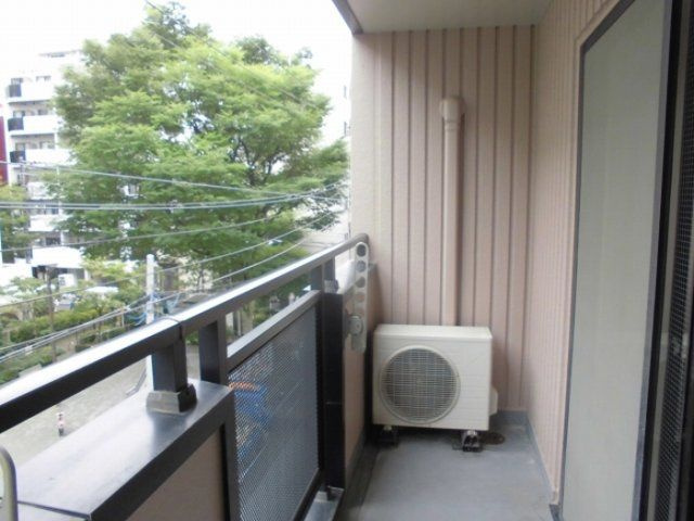 ドゥエル扇橋のバルコニー