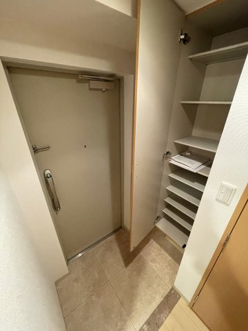 【玄関】 | サンシャルマン