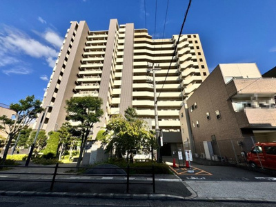 【外観】 | アデニウム北加賀屋 | Osaka Metro四つ橋線「北加賀屋」駅まで徒歩４分♪通勤や通学に便利です♪
