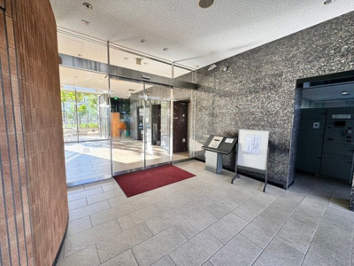 【エントランス】 | アデニウム北加賀屋 | 【オートロック付き】防犯上必要なオートロック付きです！