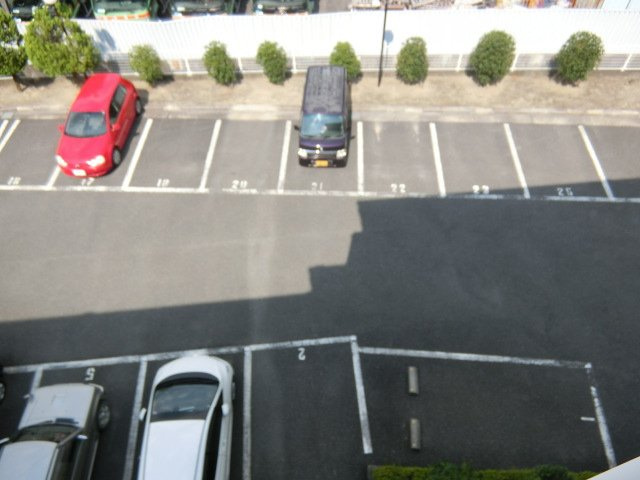 【駐車場】 | シェリール河崎2