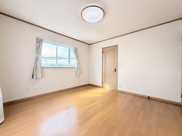 【洋室】 | 比企郡小川町東小川　中古戸建