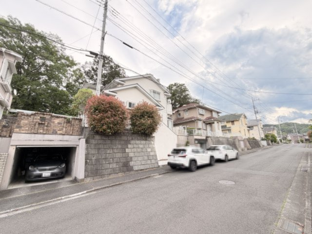 【前面道路含む現地写真】 | 比企郡小川町東小川　中古戸建