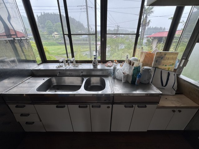 敷地1000㎡超！自然に包まれる古民家平家のキッチン