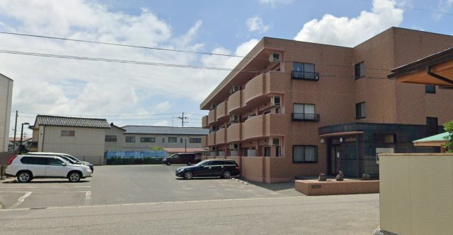 山形県酒田市　一棟マンションの外観パース