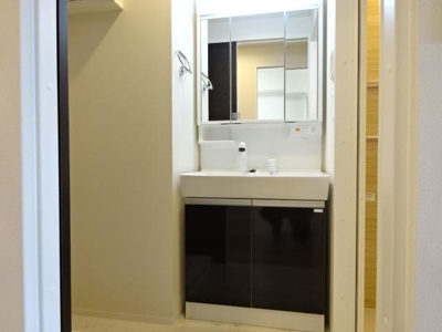 【洗面所】 | フォレスト離宮Bloom | 洗髪洗面化粧台(イメージ)