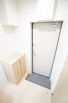 【玄関】 | MELDIA　中央区祐光４丁目 | ※同物件・同タイプの写真です。