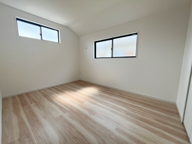 所沢市小手指南6丁目の洋室|2階6帖の洋室です♪