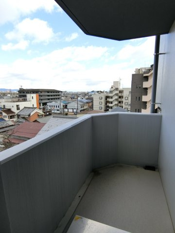山崎マンション14のバルコニー|
